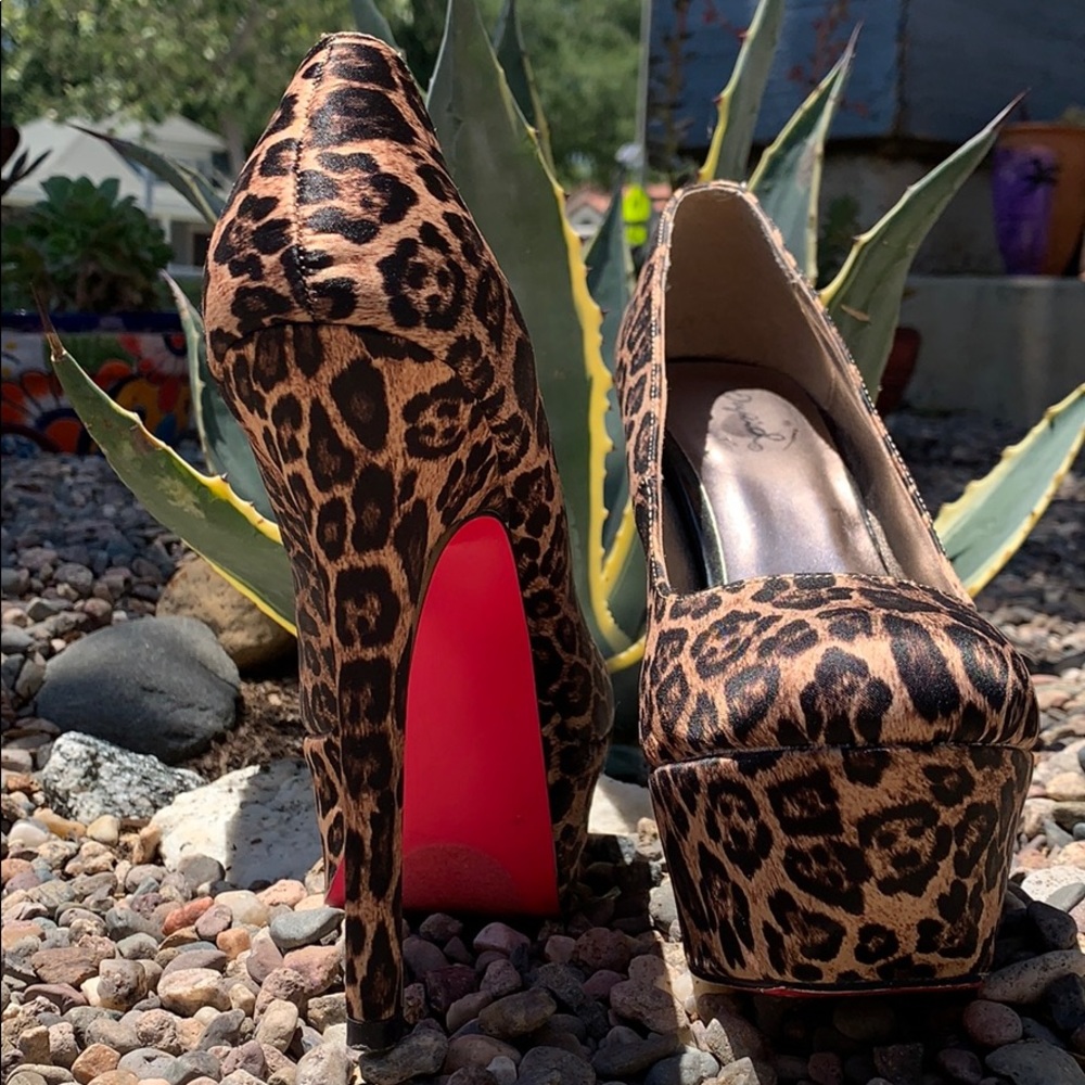 Leopard heels 👠 - Picture 2 of 8